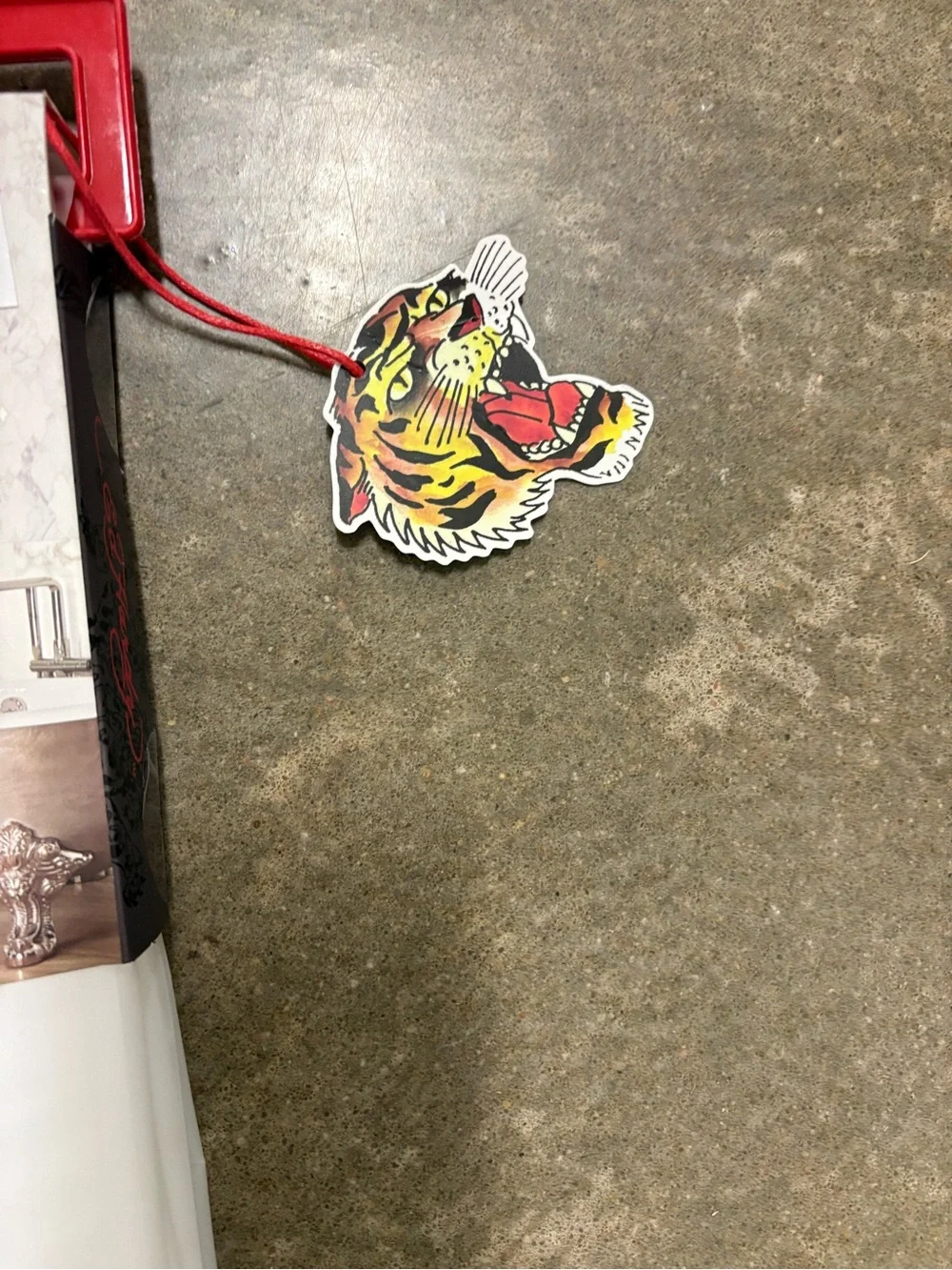 Ed Hardy bold hot